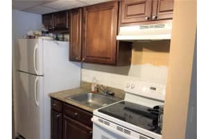 612 NW 13th St, Boca Raton, FL 33486, Sold 12/03/18