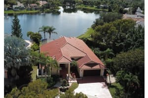 2008 Water Ridge Dr, Weston, FL 33326, Sold 04/12/19