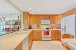 3900 Galt Ocean Dr, Fort Lauderdale, FL 33308, Sold 09/10/19