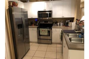 9298 NW 54th St, Sunrise, FL 33351, Sold 12/24/18