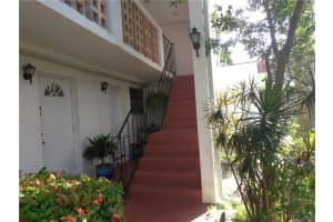 40 SE 13th St APT B2, Boca Raton, FL 33432, Sold 05/30/19