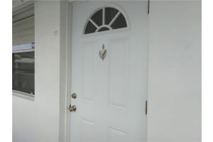 40 SE 13th St APT B2, Boca Raton, FL 33432, Sold 05/30/19