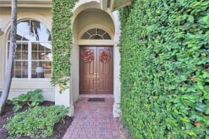 5081 Lakewood Dr, Cooper City, FL 33330, Sold 02/05/19