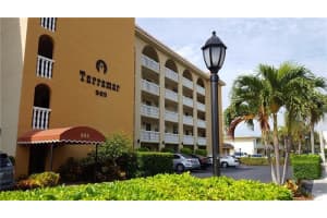 985 SE 19th Ave, Deerfield Beach, FL 33441, Sold 05/02/19