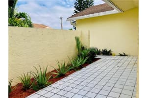 1010 SW 99th Ave, Pembroke Pines, FL 33025, Sold 02/28/19