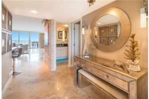 511 Bayshore Dr, Fort Lauderdale, FL 33304, Sold 03/11/19