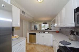 5431 NE 25th Ave #401b, Fort Lauderdale, FL 33308, Sold 12/27/18