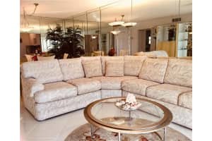 4629 Poinciana St, Lauderdale-By-The-Sea, FL 33308, Sold 01/25/19