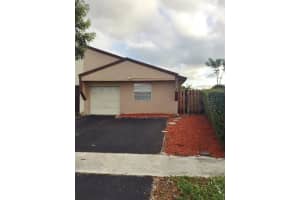 7240 SW 14th St, North Lauderdale, FL 33068, Sold 01/04/19