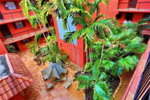 660 Tennis Club Dr, Fort Lauderdale, FL 33311, Sold 01/25/19