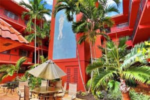 660 Tennis Club Dr, Fort Lauderdale, FL 33311, Sold 01/25/19