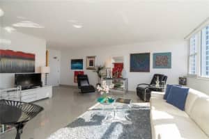 3003 Terramar St, Fort Lauderdale, FL 33304, Sold 02/15/19