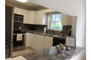 10691 La Placida Dr, Coral Springs, FL 33065, Sold 01/30/19