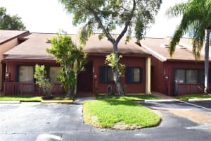 435 SE 14th St, Dania Beach, FL 33004, Sold 12/17/19