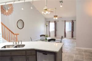 435 SE 14th St, Dania Beach, FL 33004, Sold 12/17/19