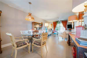 10553 NW 10th St, Pembroke Pines, FL 33026, Sold 02/08/19