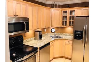 3105 Oakland Shores Dr, Oakland Park, FL 33309, Sold 12/28/18