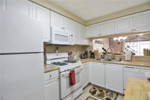 8051 Sanibel Dr, Tamarac, FL 33321, Sold 04/29/19