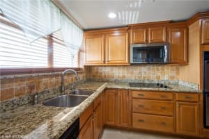 333 Sunset Dr, Fort Lauderdale, FL 33301, Sold 03/25/19