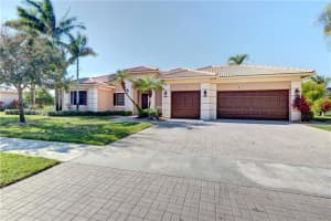 4377 SW 140th Ave, Davie, FL 33330, Sold 04/19/19