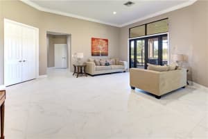 4377 SW 140th Ave, Davie, FL 33330, Sold 04/19/19