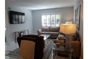 659 W Oakland Park Blvd, Wilton Manors, FL 33311, Sold 01/30/19