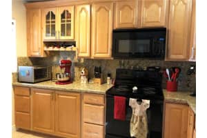 861 NW 47th St, Pompano Beach, FL 33064, Sold 02/22/19