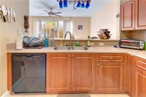 15590 SW 39th St, Miramar, FL 33027, Sold 04/16/19