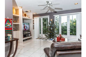 626 NW 87th Ln, Coral Springs, FL 33071, Sold 02/08/19