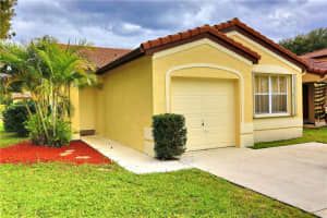 154 NW 44th Terrace, Deerfield Beach, FL 33442, Sold 06/20/19
