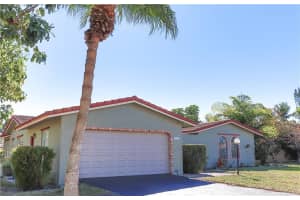 10660 NW 44th St, Coral Springs, FL 33065, Sold 08/05/19