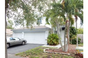 4752 NW 15th St, Coconut Creek, FL 33063, Sold 03/28/19