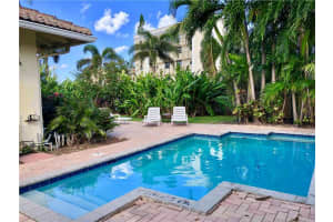 2403 Bay Dr, Pompano Beach, FL 33062, Sold 06/27/19