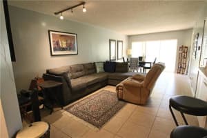 1098 Coral Club Dr, Coral Springs, FL 33071, Sold 05/02/19