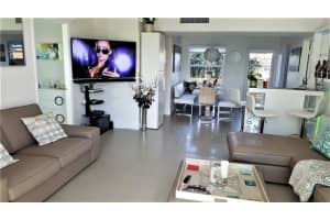 333 NE 21st Ave, Deerfield Beach, FL 33441, Sold 05/30/19