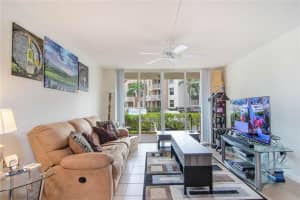 2731 Ocean Club Blvd, Hollywood, FL 33019, Sold 06/24/19