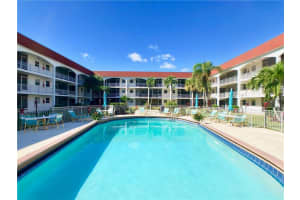 580 Egret Dr, Hallandale Beach, FL 33009, Sold 03/04/19