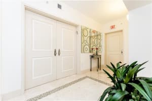 3101 S Ocean Dr, Hallandale Beach, FL 33009, Sold 08/27/19