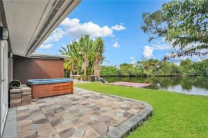 2924 NE 21st Terrace, Fort Lauderdale, FL 33306, Sold 02/27/19