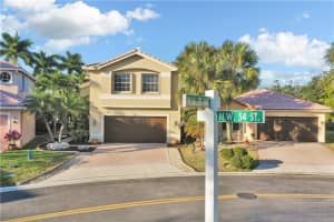 11667 NW 54th St, Coral Springs, FL 33076, Sold 03/25/19
