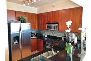 350 SE 2nd St, Fort Lauderdale, FL 33301, Sold 01/13/19
