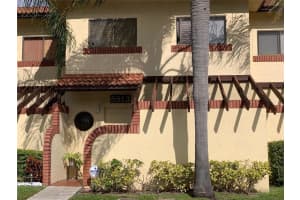 8813 NW 48th St, Sunrise, FL 33351, Sold 05/17/19