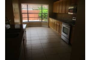 6801 NW 45th St, Lauderhill, FL 33319, Sold 04/26/19