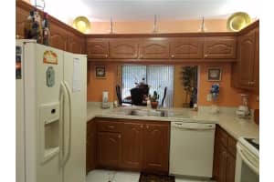 5465 Gate Lake Rd, Tamarac, FL 33319, Sold 04/05/19