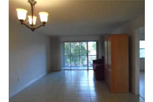 4215 N University Dr, Sunrise, FL 33351, Sold 03/12/19