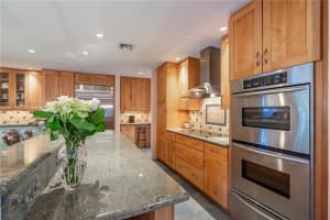 750 NE 24th Way, Fort Lauderdale, FL 33304, Sold 11/05/19
