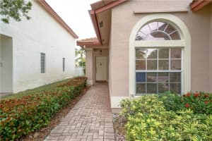 1243 NW 192nd Terrace, Pembroke Pines, FL 33029, Sold 03/26/19