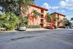640 Tennis Club Dr, Fort Lauderdale, FL 33311, Sold 05/09/19