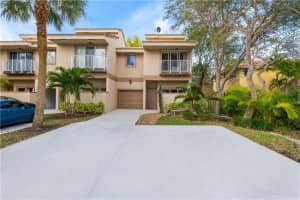 4274 NW 114th Terrace, Coral Springs, FL 33065, Sold 03/15/19