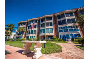 725 N Riverside Dr, Pompano Beach, FL 33062, Sold 03/22/19